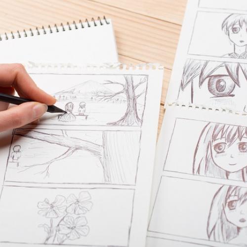 Une planche de dessins manga au crayon