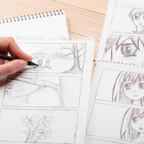 Des planches de dessins magas au crayon en noir et blanc