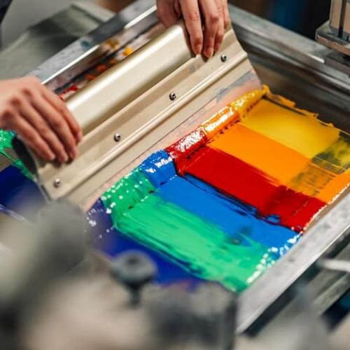 Sérigraphie avec plusieurs couleurs vives